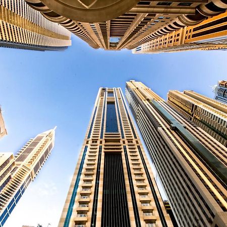 Budget Rooms With Private Bathroom For 'Girls' Only In Dubai, Marina Екстериор снимка